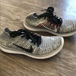 Nike running free and flexible!
